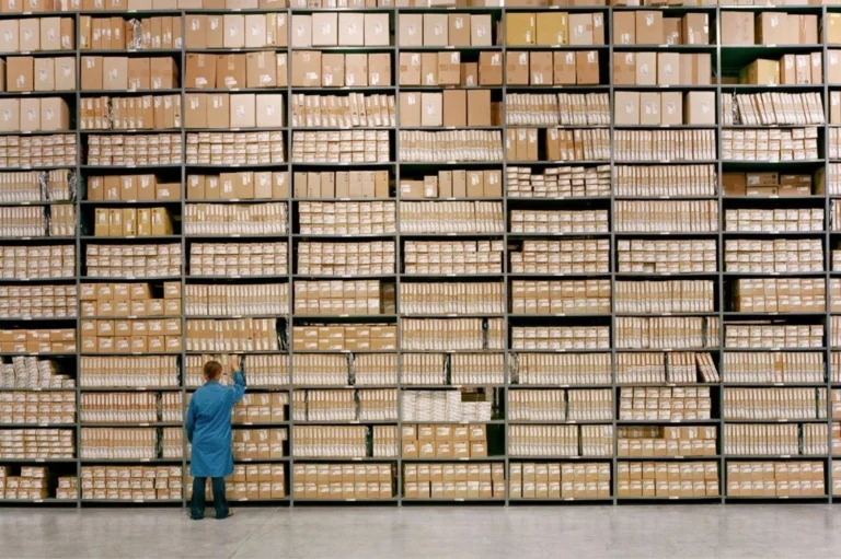 Learn how 3PL fulfillment in Mexico can cut costs, speed up deliveries, and scale your ecommerce. Skynera Fulfillment operates in Yucatán and Nuevo León.